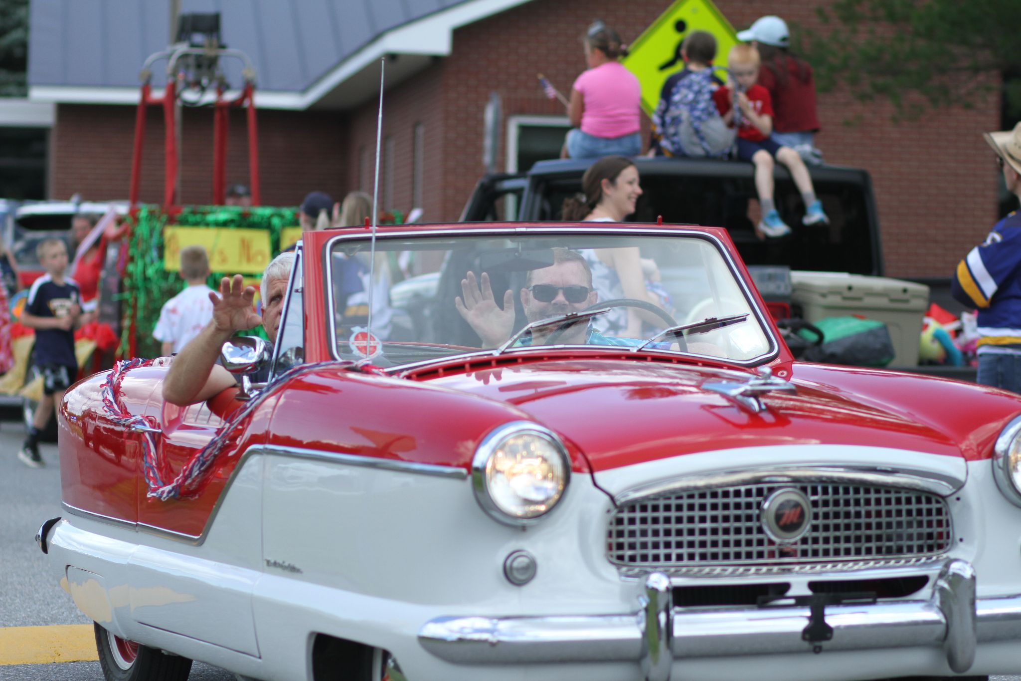 GL: SO: THANK YOU to the Milton GOP volunteers who came together to build and walk with our float in the July 4 parade.